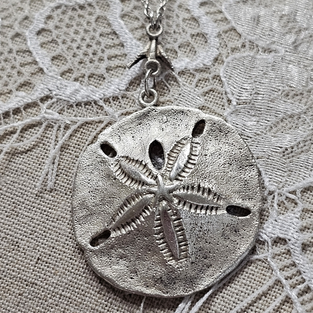 Vintage Sterling Silver Sand Dollar with Doves Necklace J&C FERRARA  RARE - Picture 8 of 12